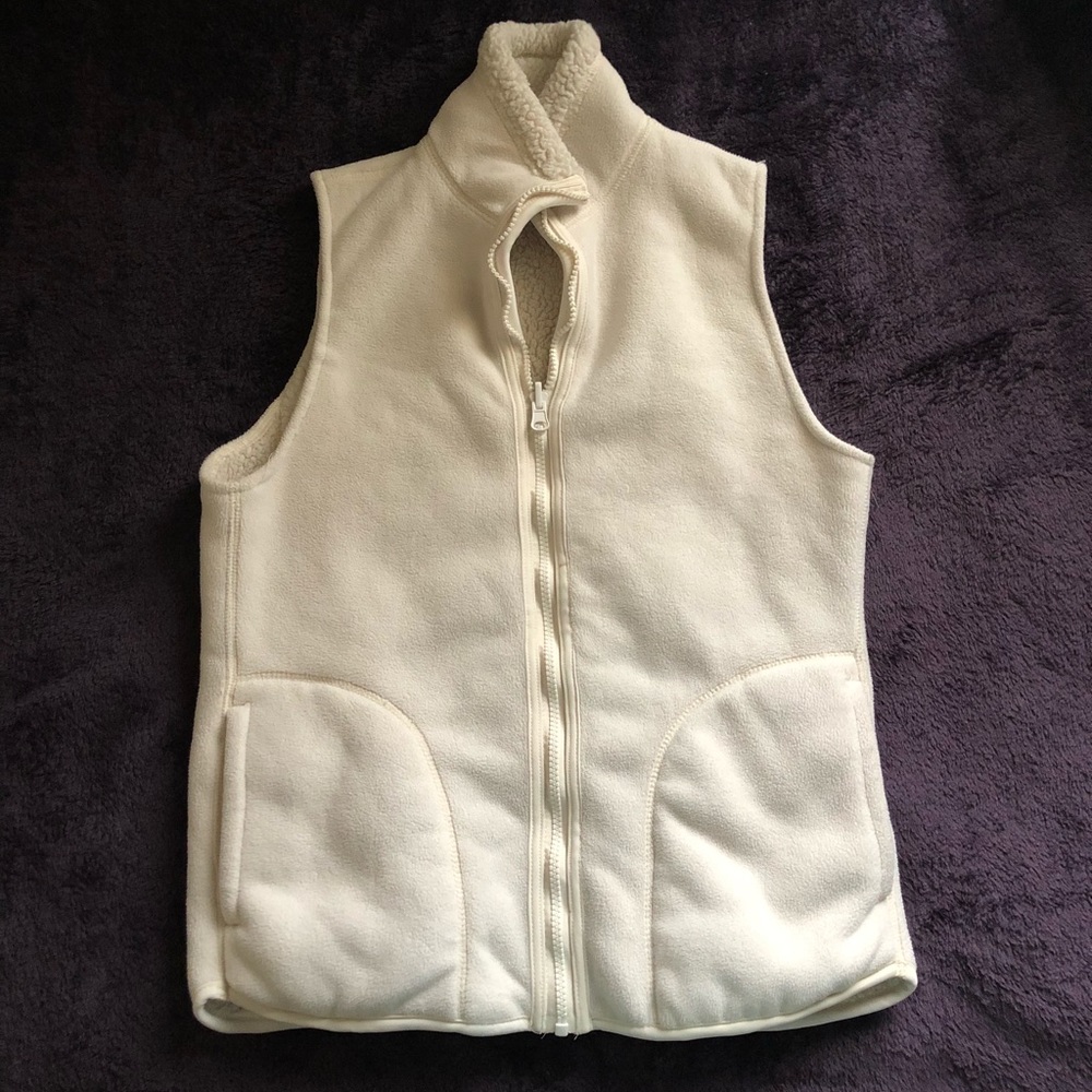 Women’s Soft & Cozy Fleece Vest